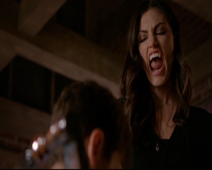 VampireDiariesWorld-dot-nl_TheOriginals_3x08TheOtherGirlInNewOrleans0209.jpg