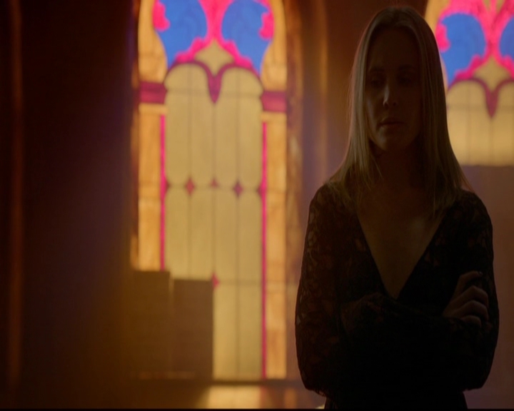 VampireDiariesWorld-dot-nl_TheOriginals_3x08TheOtherGirlInNewOrleans0314.jpg