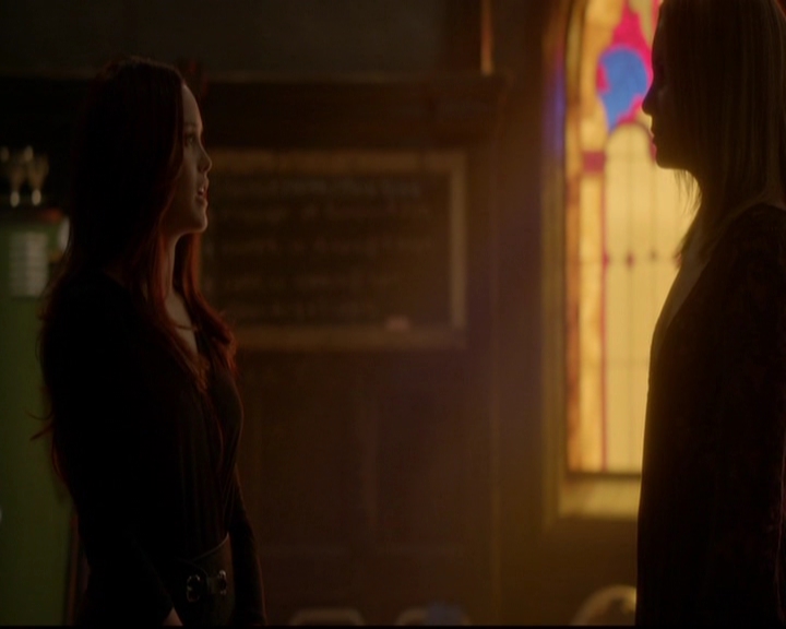 VampireDiariesWorld-dot-nl_TheOriginals_3x08TheOtherGirlInNewOrleans0414.jpg