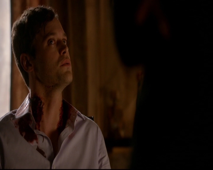 VampireDiariesWorld-dot-nl_TheOriginals_3x08TheOtherGirlInNewOrleans0522.jpg