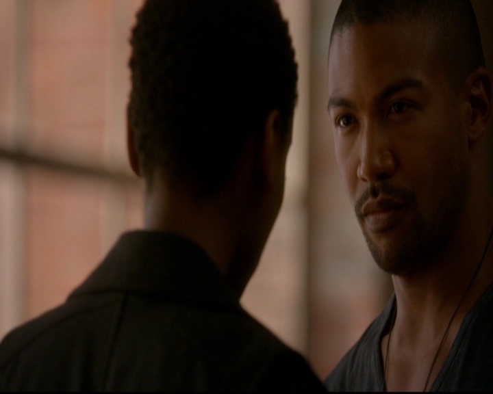 VampireDiariesWorld-dot-nl_TheOriginals_3x08TheOtherGirlInNewOrleans0602.jpg