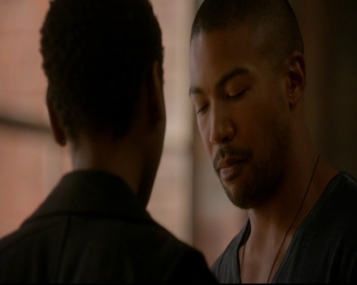 VampireDiariesWorld-dot-nl_TheOriginals_3x08TheOtherGirlInNewOrleans0604.jpg