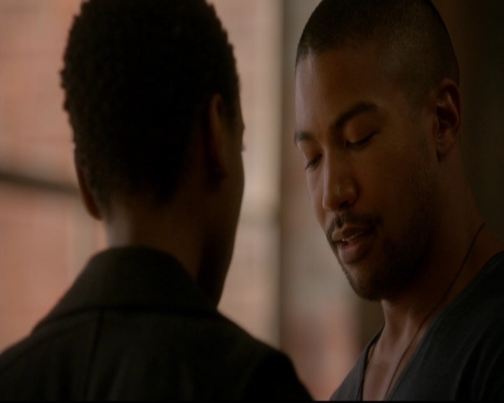 VampireDiariesWorld-dot-nl_TheOriginals_3x08TheOtherGirlInNewOrleans0605.jpg