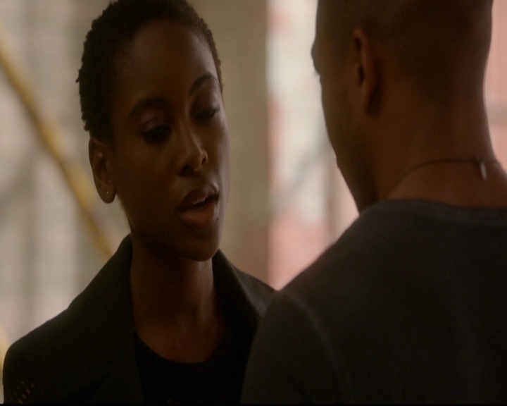 VampireDiariesWorld-dot-nl_TheOriginals_3x08TheOtherGirlInNewOrleans0618.jpg