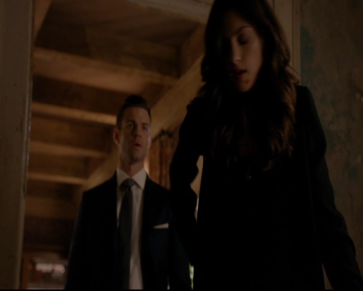 VampireDiariesWorld-dot-nl_TheOriginals_3x08TheOtherGirlInNewOrleans0681.jpg