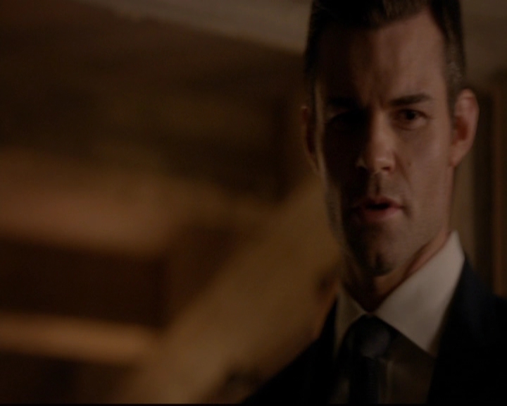 VampireDiariesWorld-dot-nl_TheOriginals_3x08TheOtherGirlInNewOrleans0722.jpg