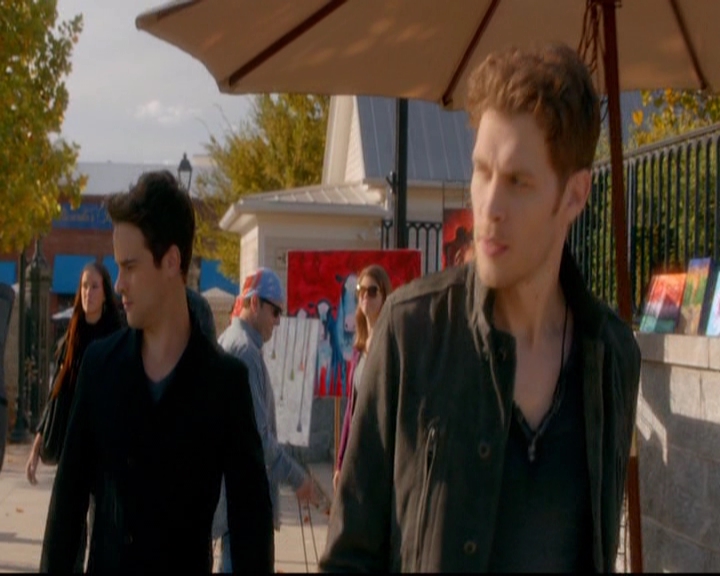 VampireDiariesWorld-dot-nl_TheOriginals_3x08TheOtherGirlInNewOrleans0727.jpg