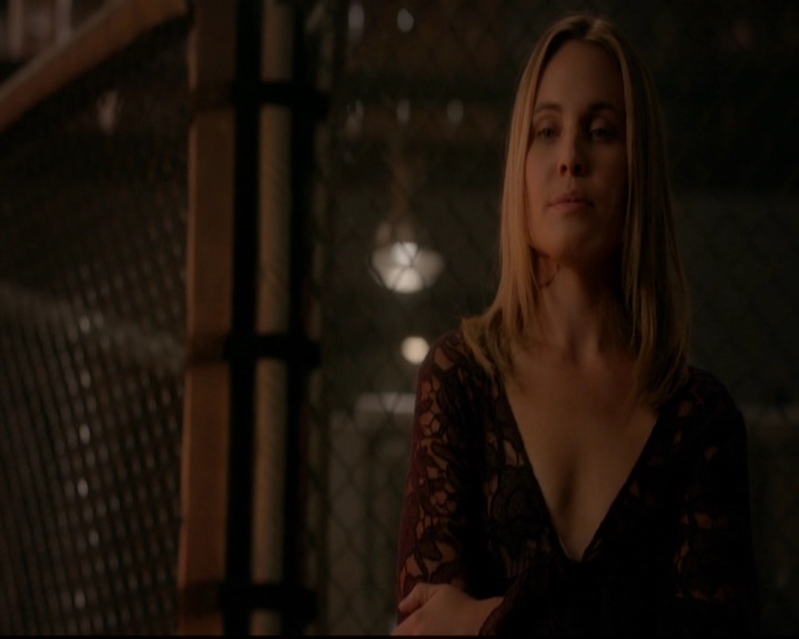 VampireDiariesWorld-dot-nl_TheOriginals_3x08TheOtherGirlInNewOrleans0812.jpg