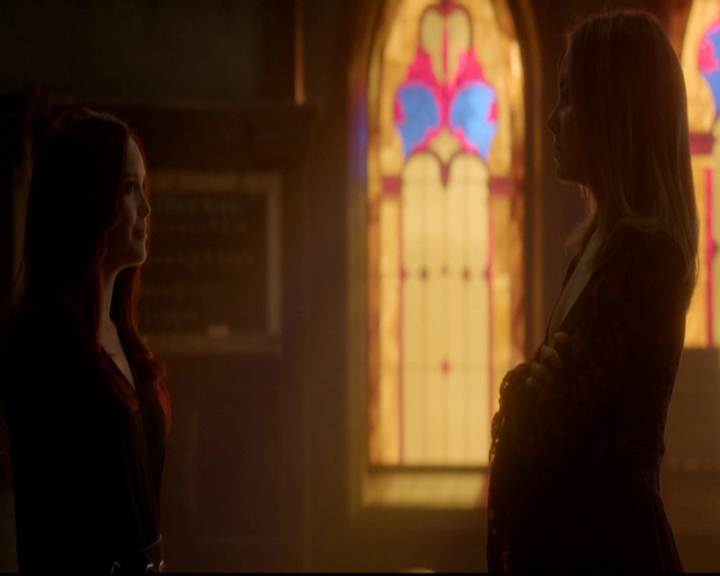 VampireDiariesWorld-dot-nl_TheOriginals_3x08TheOtherGirlInNewOrleans0828.jpg