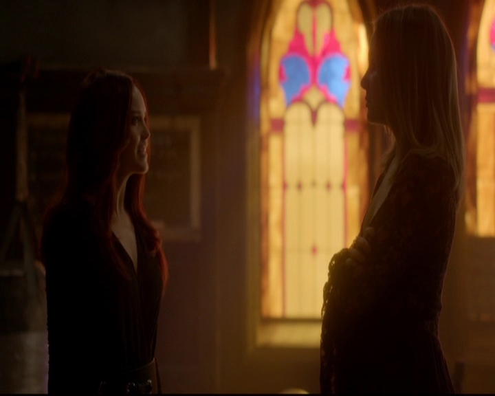 VampireDiariesWorld-dot-nl_TheOriginals_3x08TheOtherGirlInNewOrleans0829.jpg