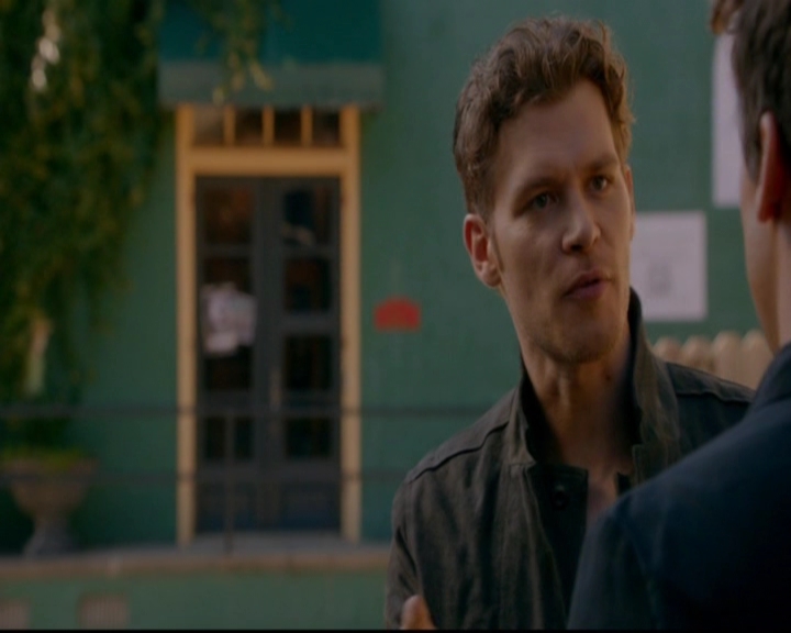 VampireDiariesWorld-dot-nl_TheOriginals_3x08TheOtherGirlInNewOrleans0920.jpg