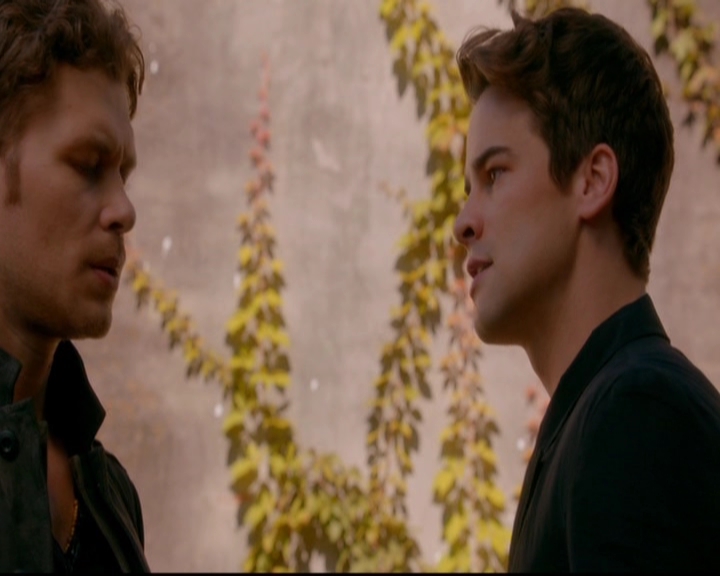 VampireDiariesWorld-dot-nl_TheOriginals_3x08TheOtherGirlInNewOrleans0931.jpg