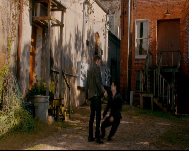 VampireDiariesWorld-dot-nl_TheOriginals_3x08TheOtherGirlInNewOrleans0941.jpg