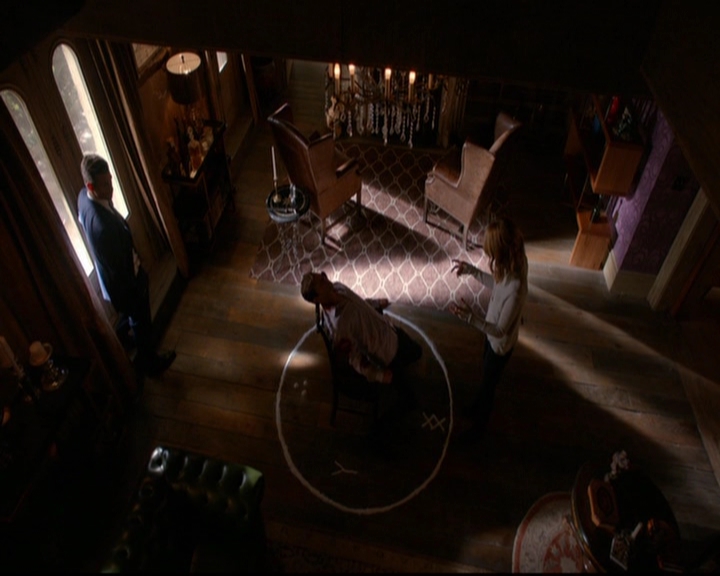 VampireDiariesWorld-dot-nl_TheOriginals_3x08TheOtherGirlInNewOrleans0944.jpg