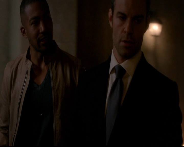 VampireDiariesWorld-dot-nl_TheOriginals_3x08TheOtherGirlInNewOrleans1033.jpg