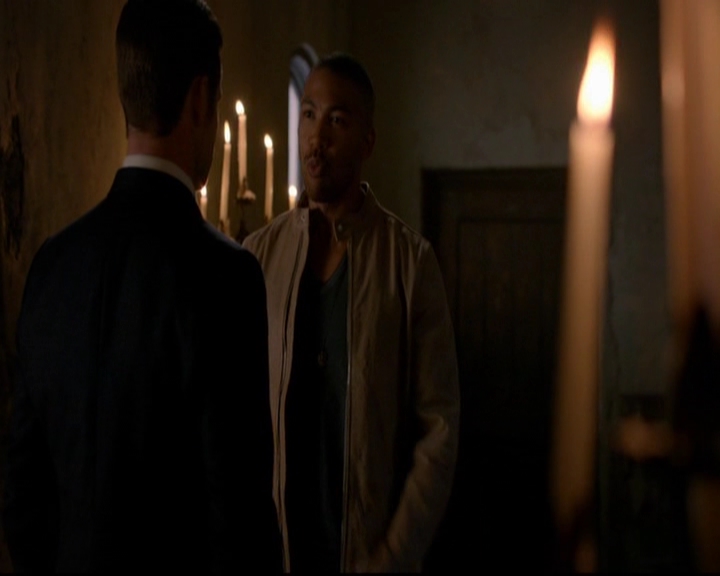 VampireDiariesWorld-dot-nl_TheOriginals_3x08TheOtherGirlInNewOrleans1042.jpg