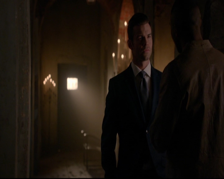 VampireDiariesWorld-dot-nl_TheOriginals_3x08TheOtherGirlInNewOrleans1045.jpg