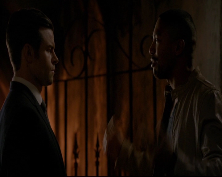 VampireDiariesWorld-dot-nl_TheOriginals_3x08TheOtherGirlInNewOrleans1047.jpg