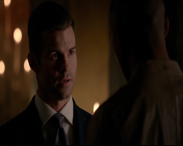 VampireDiariesWorld-dot-nl_TheOriginals_3x08TheOtherGirlInNewOrleans1062.jpg