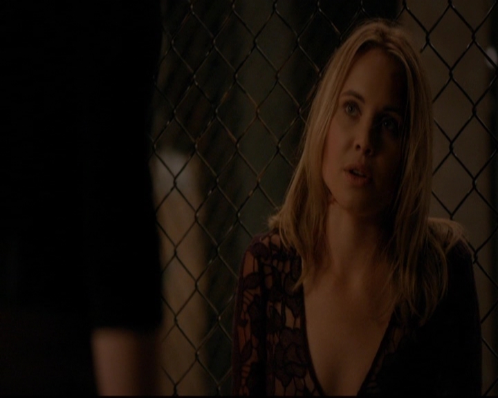 VampireDiariesWorld-dot-nl_TheOriginals_3x08TheOtherGirlInNewOrleans1182.jpg