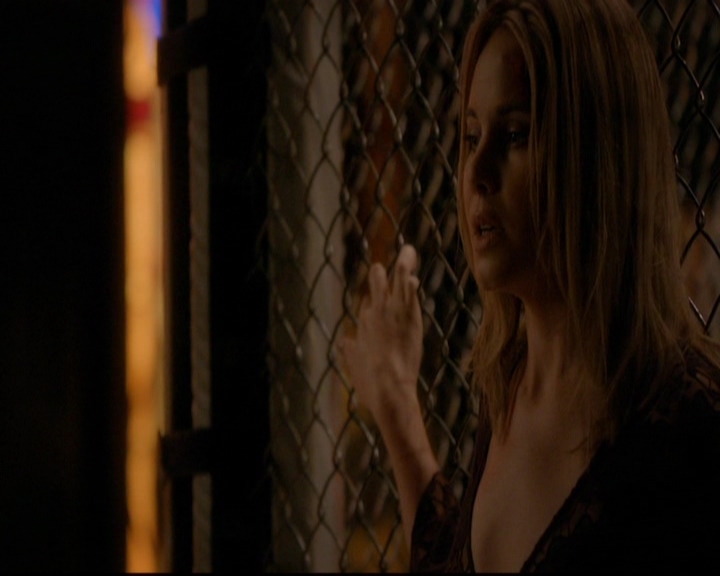 VampireDiariesWorld-dot-nl_TheOriginals_3x08TheOtherGirlInNewOrleans1208.jpg