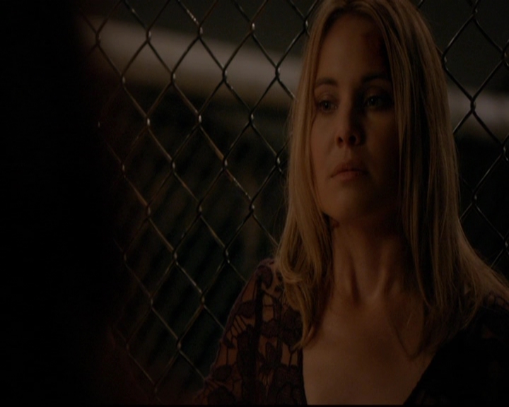 VampireDiariesWorld-dot-nl_TheOriginals_3x08TheOtherGirlInNewOrleans1214.jpg