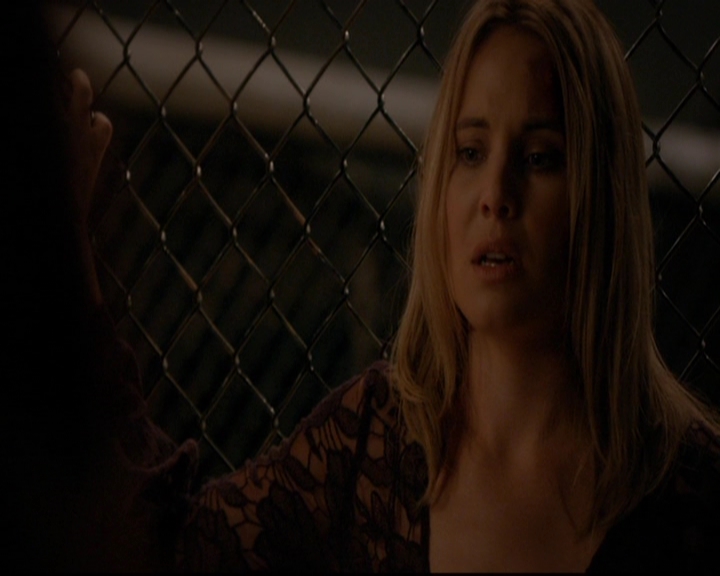 VampireDiariesWorld-dot-nl_TheOriginals_3x08TheOtherGirlInNewOrleans1224.jpg