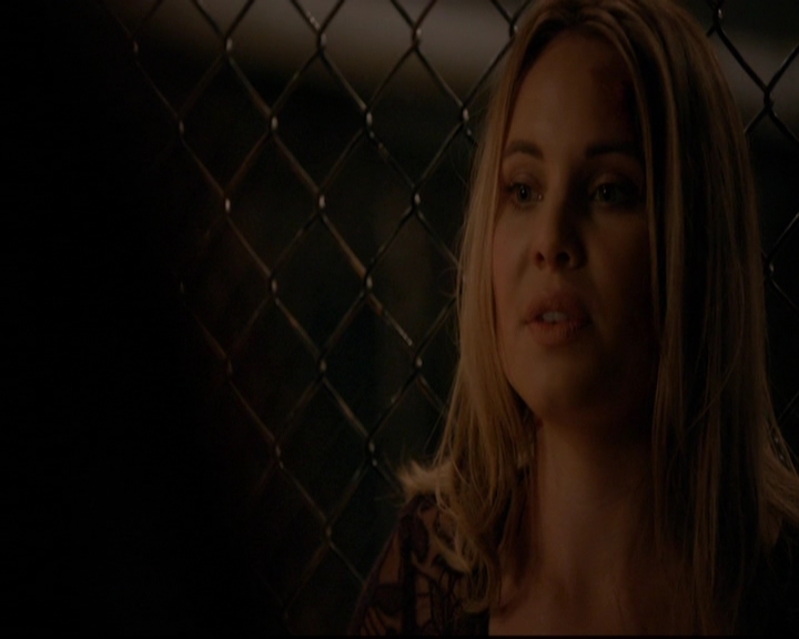 VampireDiariesWorld-dot-nl_TheOriginals_3x08TheOtherGirlInNewOrleans1231.jpg