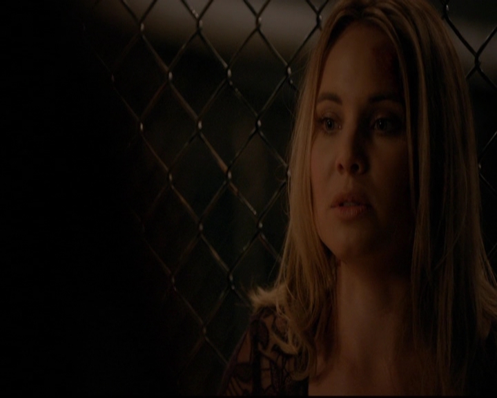 VampireDiariesWorld-dot-nl_TheOriginals_3x08TheOtherGirlInNewOrleans1241.jpg