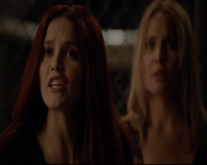 VampireDiariesWorld-dot-nl_TheOriginals_3x08TheOtherGirlInNewOrleans1307.jpg