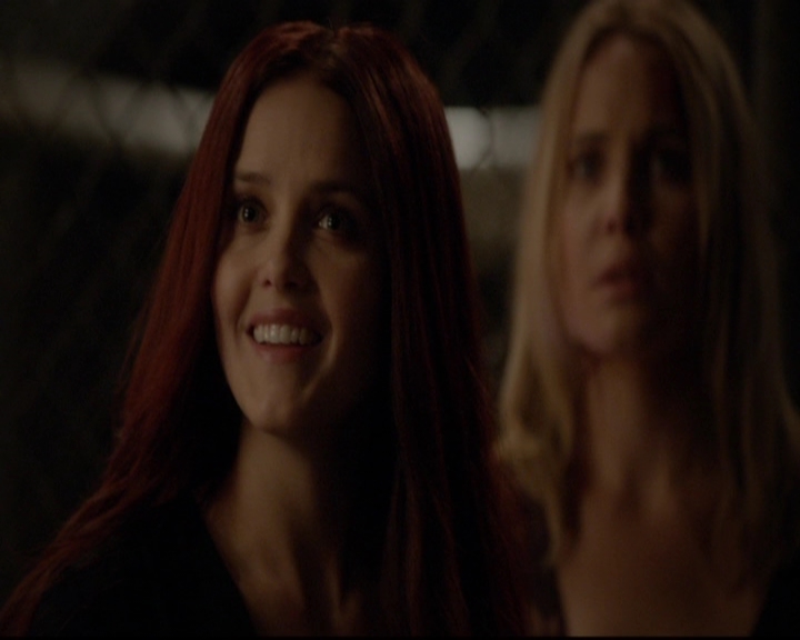 VampireDiariesWorld-dot-nl_TheOriginals_3x08TheOtherGirlInNewOrleans1308.jpg