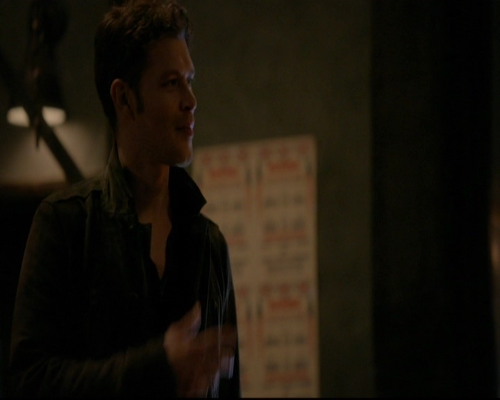 VampireDiariesWorld-dot-nl_TheOriginals_3x08TheOtherGirlInNewOrleans1328.jpg