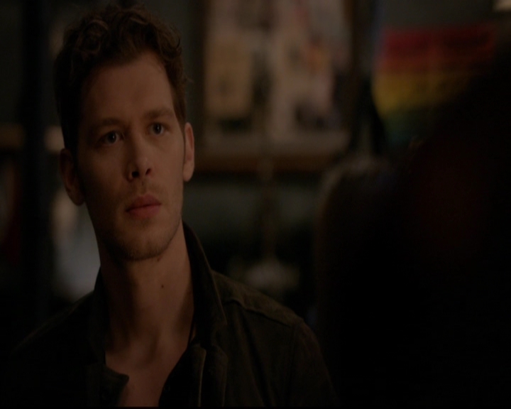 VampireDiariesWorld-dot-nl_TheOriginals_3x08TheOtherGirlInNewOrleans1344.jpg