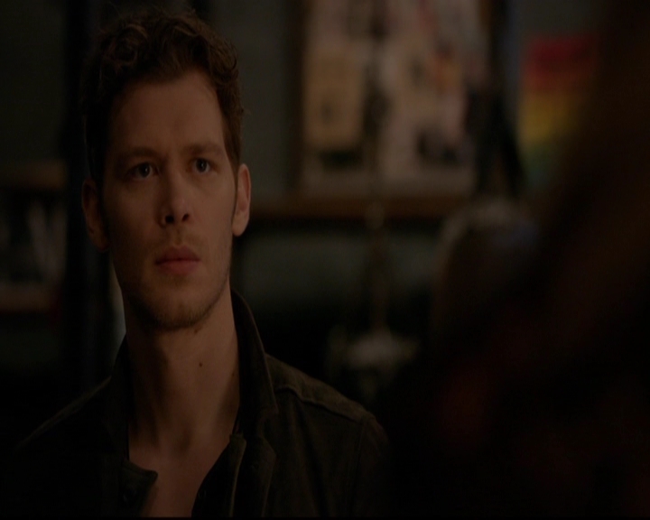 VampireDiariesWorld-dot-nl_TheOriginals_3x08TheOtherGirlInNewOrleans1436.jpg