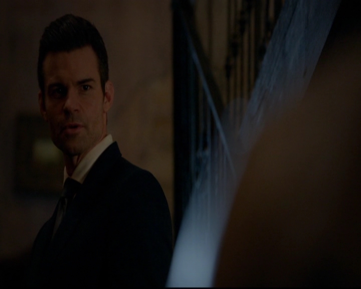 VampireDiariesWorld-dot-nl_TheOriginals_3x08TheOtherGirlInNewOrleans1462.jpg