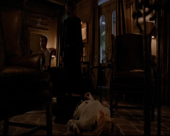 VampireDiariesWorld-dot-nl_TheOriginals_3x08TheOtherGirlInNewOrleans1503.jpg