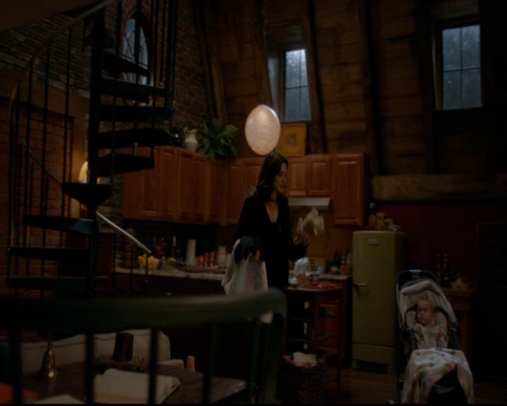 VampireDiariesWorld-dot-nl_TheOriginals_3x08TheOtherGirlInNewOrleans1513.jpg