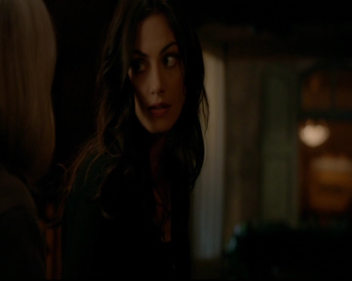 VampireDiariesWorld-dot-nl_TheOriginals_3x08TheOtherGirlInNewOrleans1529.jpg