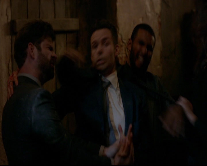 VampireDiariesWorld-dot-nl_TheOriginals_3x08TheOtherGirlInNewOrleans1535.jpg