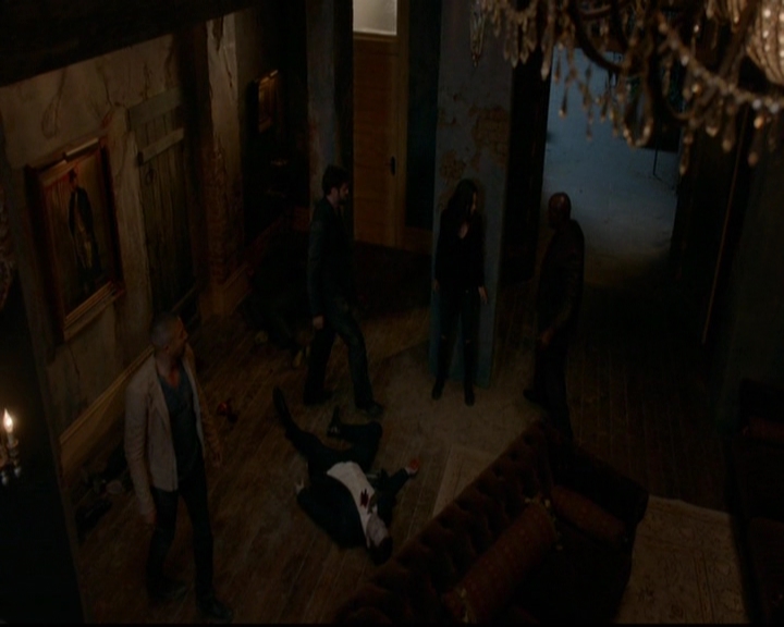 VampireDiariesWorld-dot-nl_TheOriginals_3x08TheOtherGirlInNewOrleans1562.jpg