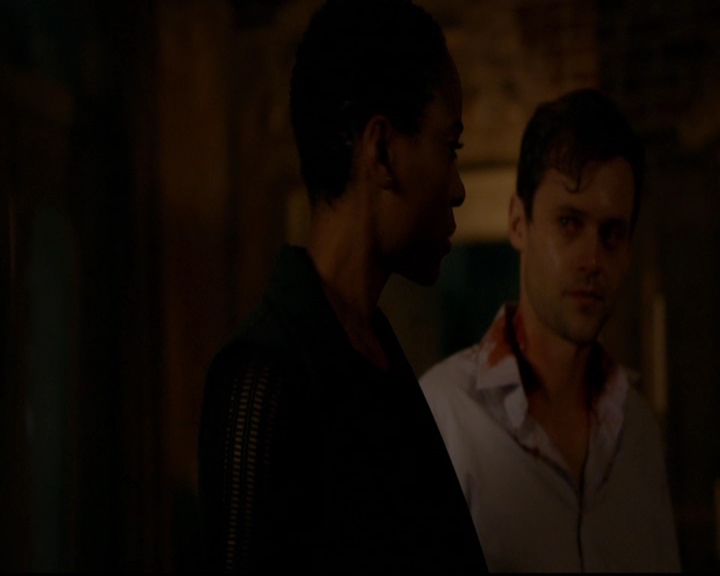 VampireDiariesWorld-dot-nl_TheOriginals_3x08TheOtherGirlInNewOrleans1606.jpg