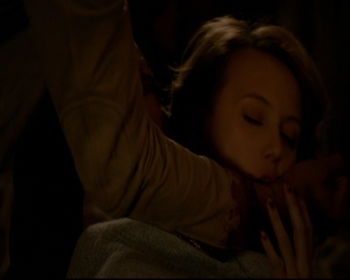 VampireDiariesWorld-dot-nl_TheOriginals_3x08TheOtherGirlInNewOrleans1625.jpg