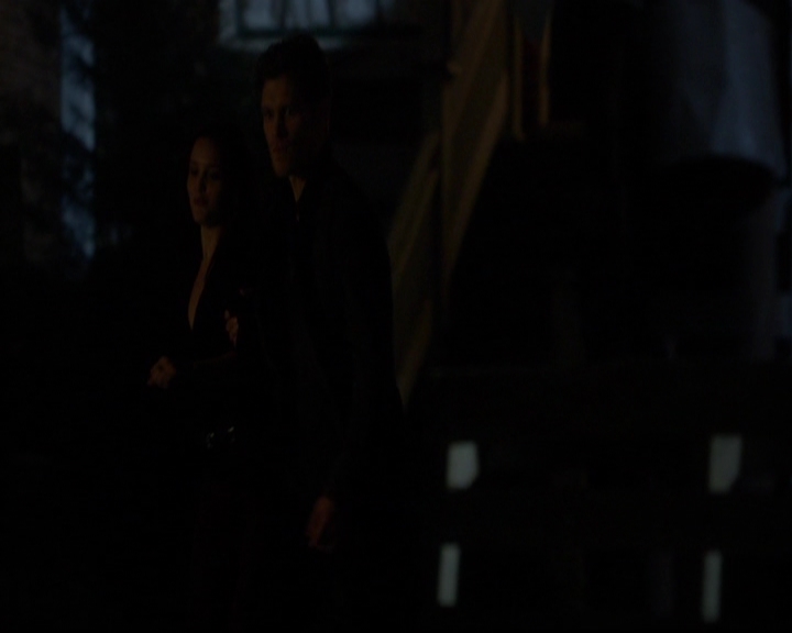 VampireDiariesWorld-dot-nl_TheOriginals_3x08TheOtherGirlInNewOrleans1627.jpg