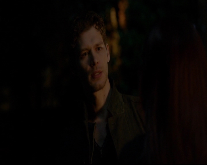 VampireDiariesWorld-dot-nl_TheOriginals_3x08TheOtherGirlInNewOrleans1636.jpg