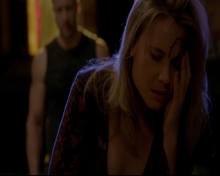 VampireDiariesWorld-dot-nl_TheOriginals_3x08TheOtherGirlInNewOrleans1659.jpg