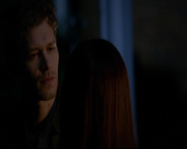 VampireDiariesWorld-dot-nl_TheOriginals_3x08TheOtherGirlInNewOrleans1676.jpg