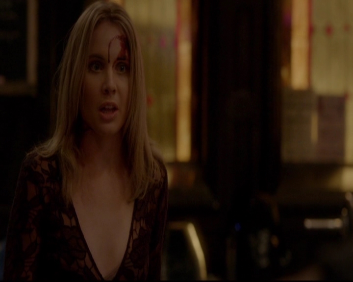 VampireDiariesWorld-dot-nl_TheOriginals_3x08TheOtherGirlInNewOrleans1696.jpg