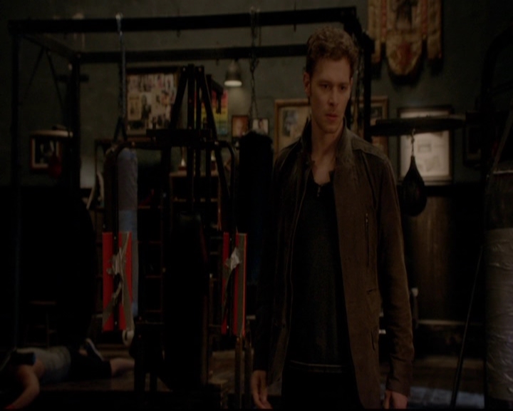 VampireDiariesWorld-dot-nl_TheOriginals_3x08TheOtherGirlInNewOrleans1804.jpg