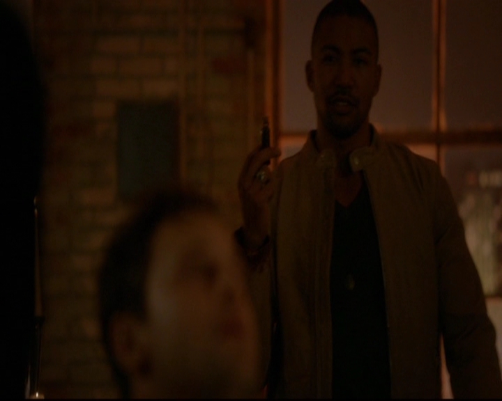 VampireDiariesWorld-dot-nl_TheOriginals_3x08TheOtherGirlInNewOrleans1874.jpg