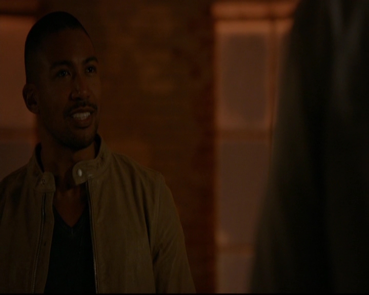 VampireDiariesWorld-dot-nl_TheOriginals_3x08TheOtherGirlInNewOrleans1911.jpg